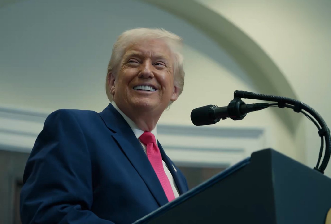 הנשיא טראמפ