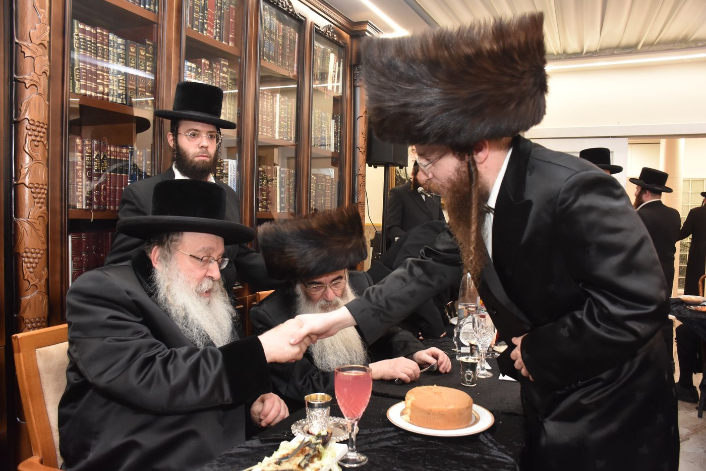 שמחת בר המצווה בחצרות ויז'ניץ -  נדבורנה