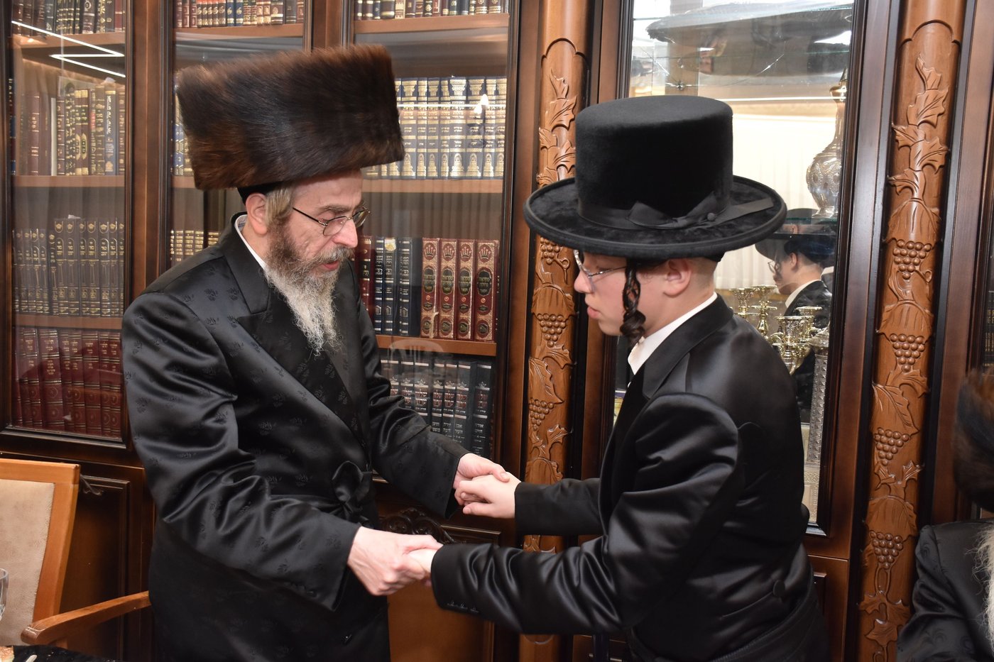 שמחת בר המצווה בחצרות ויז'ניץ -  נדבורנה