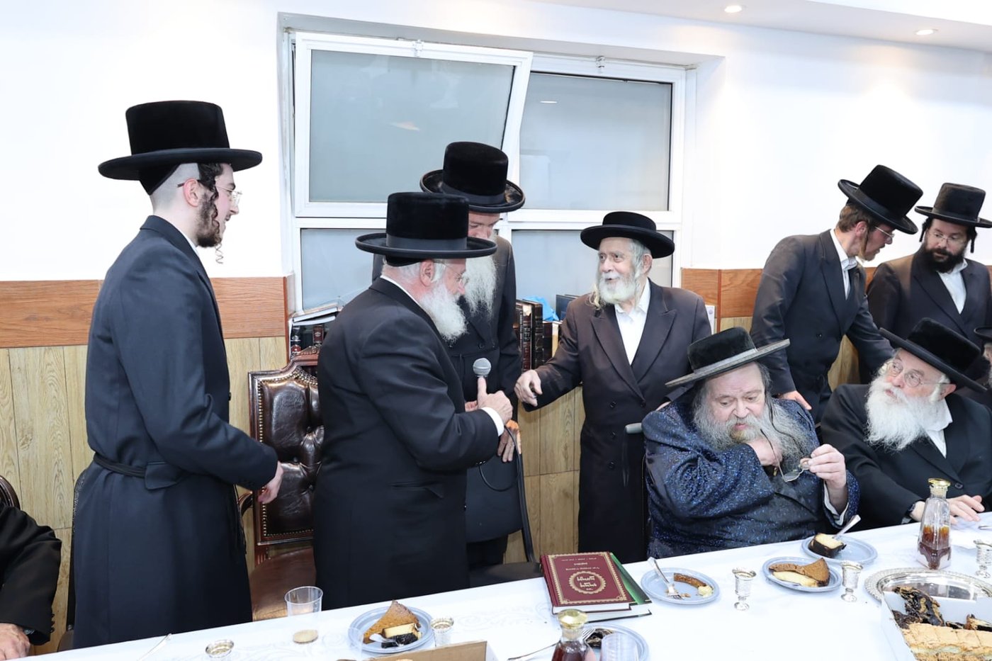 שמחת בית חיי נפש, בנו של הגר"ב ווייס התארס