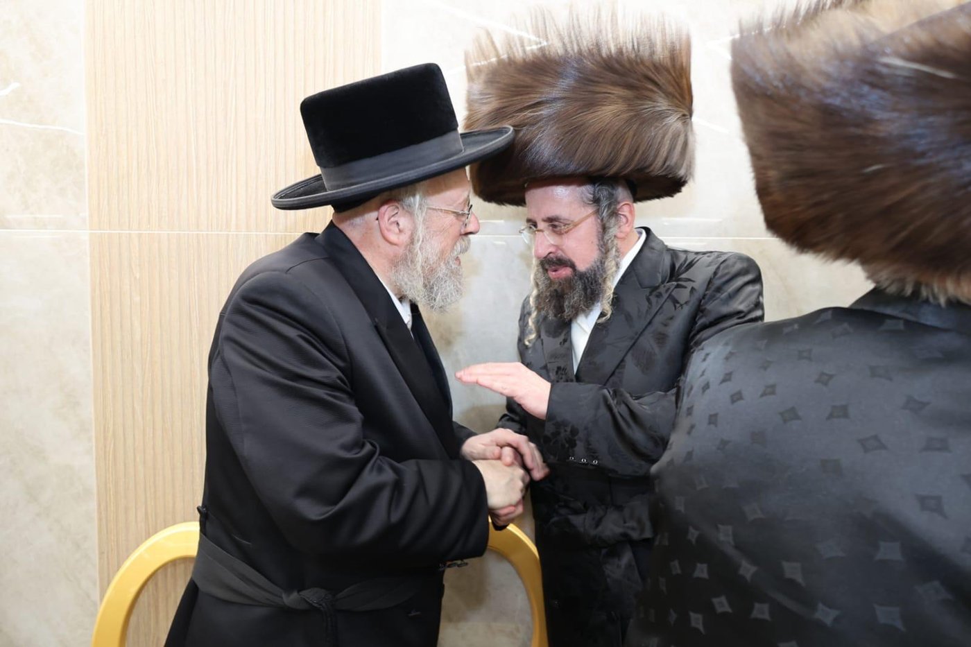 שמחת בית חיי נפש, בנו של הגר"ב ווייס התארס