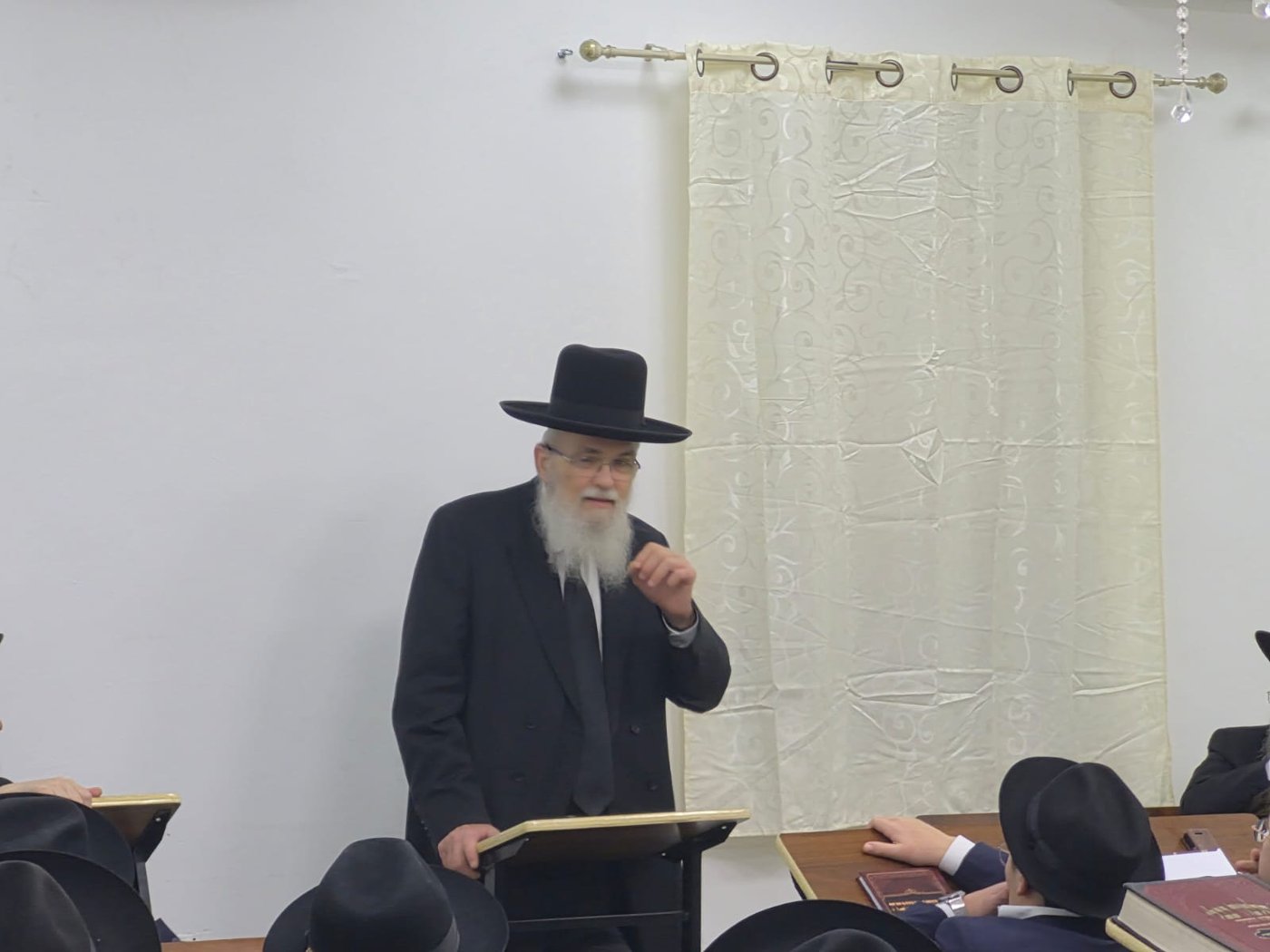 מעמדי זכרון ביום היארצייט של הגרב’’ד ליבוביץ זצ"ל