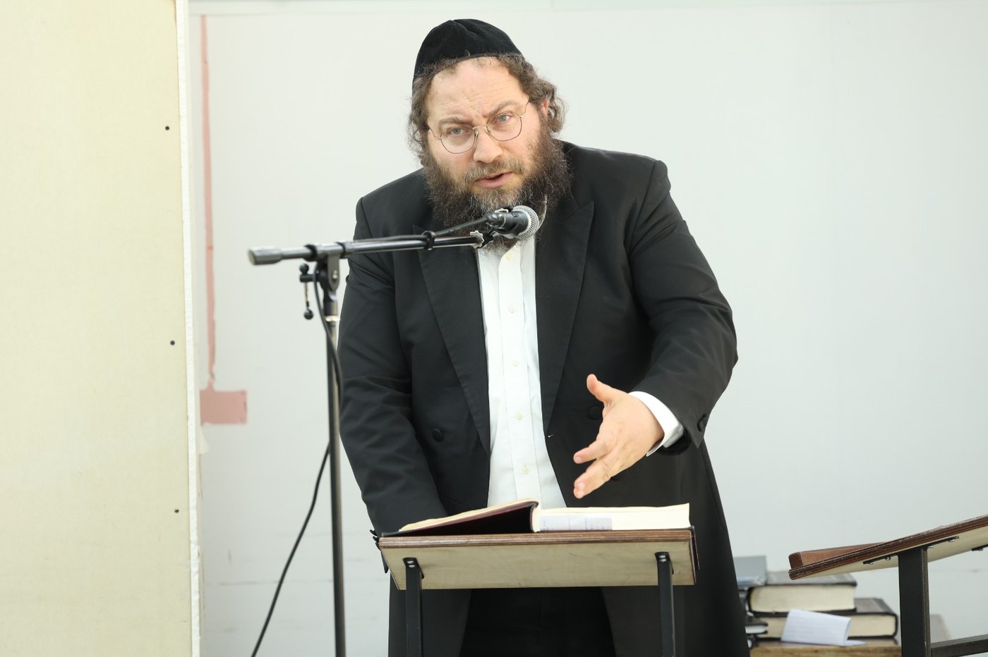 מעמדי זכרון ביום היארצייט של הגרב’’ד ליבוביץ זצ"ל