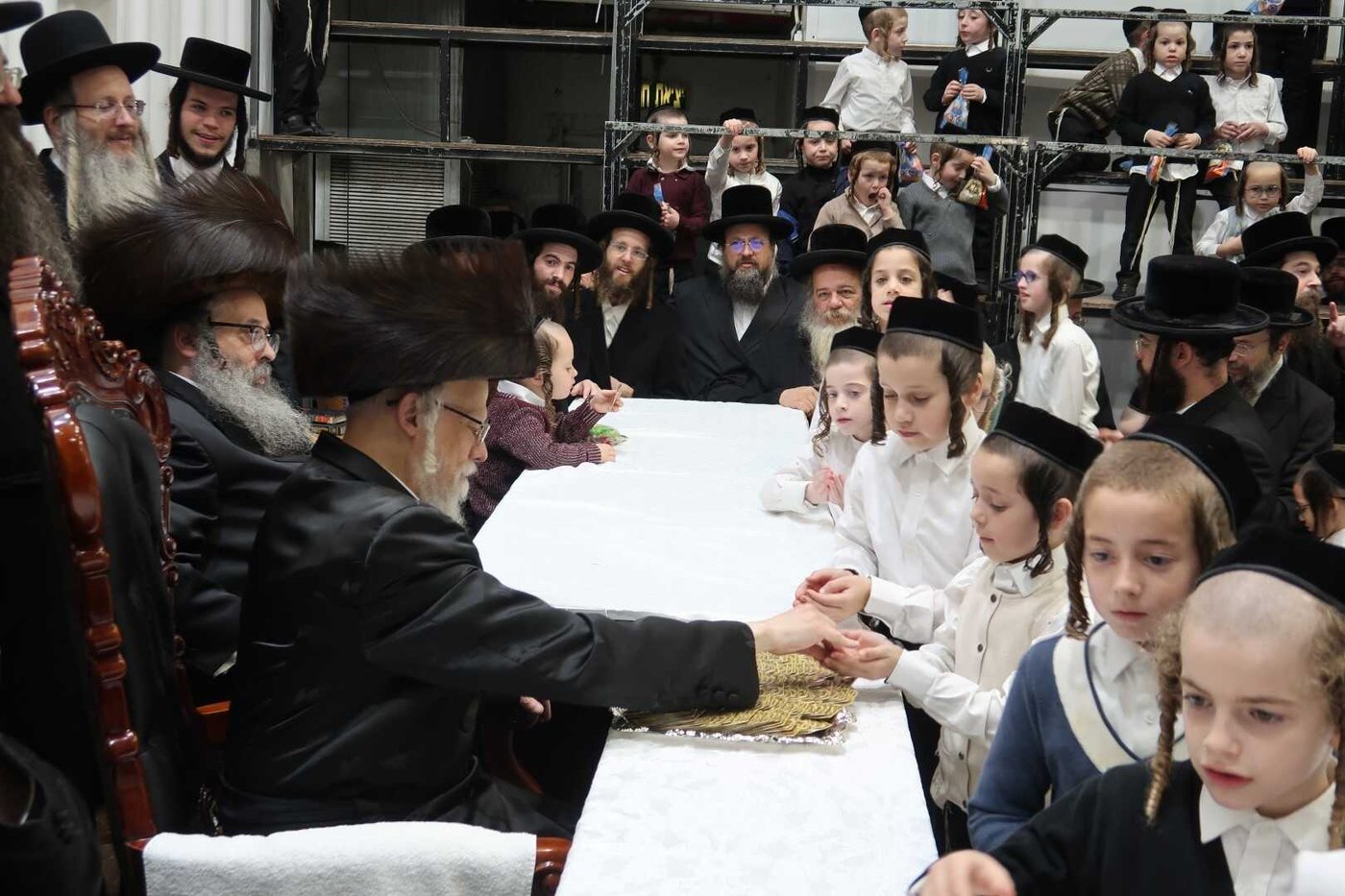 מעמד 'קריאת שמע' לנין האדמו''ר מסערט ויז'ניץ