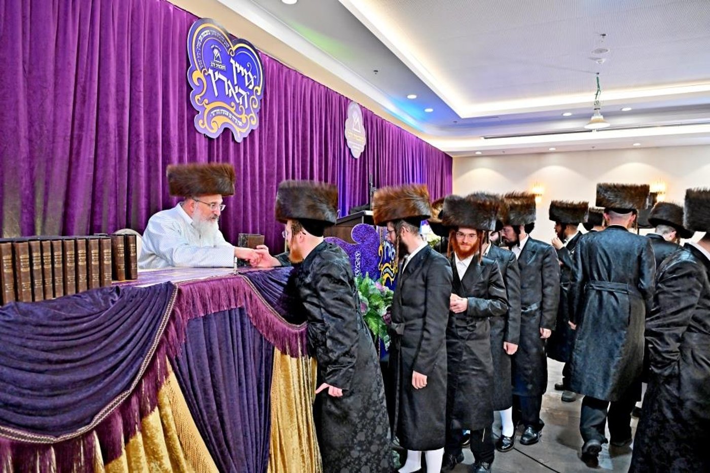 דינר לטובת בניית בנין בית החינוך לבנות משבצות זהב – בית שמש