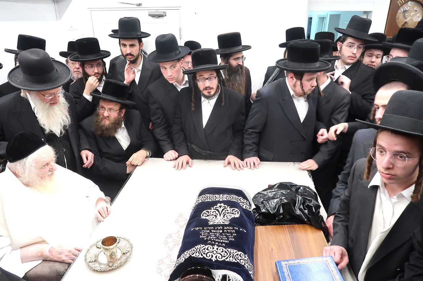 תלמידי 'שער המלך' אצל הגר"מ שטרנבוך