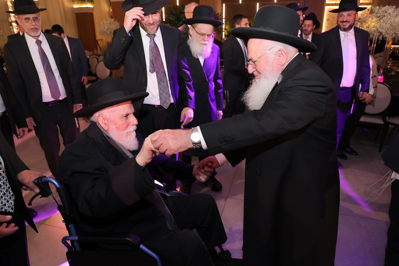 הגר"י פרץ בשמחת נישואי בן הגאון רבי שמואל כהן