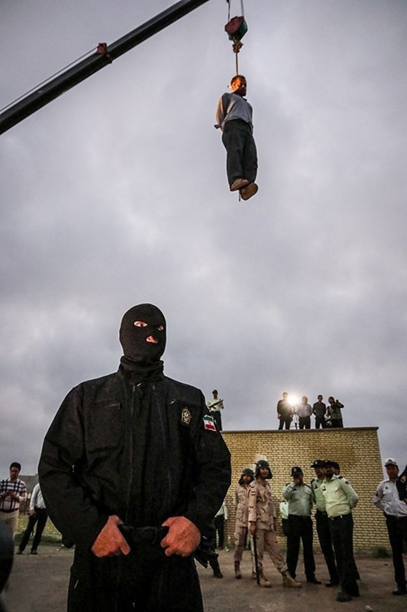 הוצאה להורג באיראן באמצעות מנוף (2017)