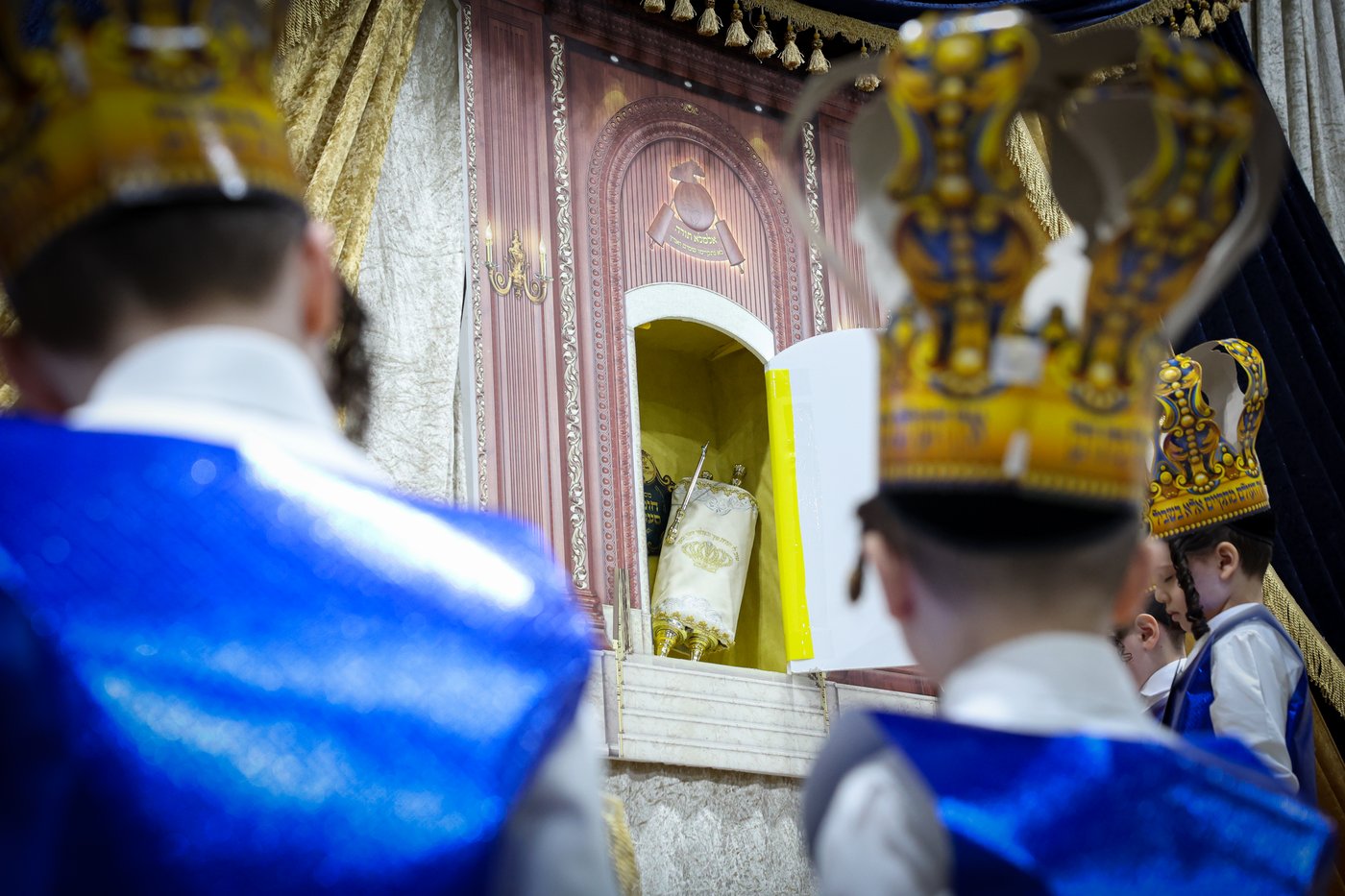חומש סעודה בתלמוד תורה צאנז בני ברק