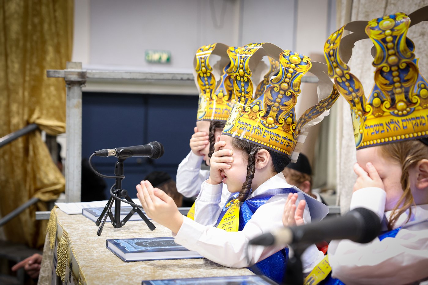 חומש סעודה בתלמוד תורה צאנז בני ברק