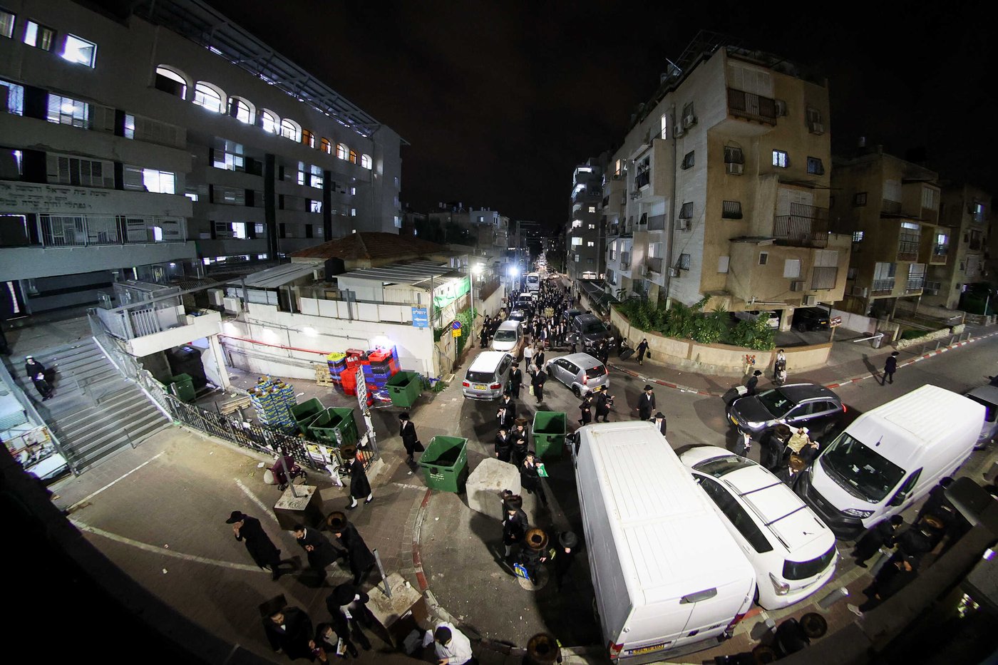 כינוס נגד פגעי הטכנולוגיה ע"י הגה"צ רבי צבי מאיר זילברברג