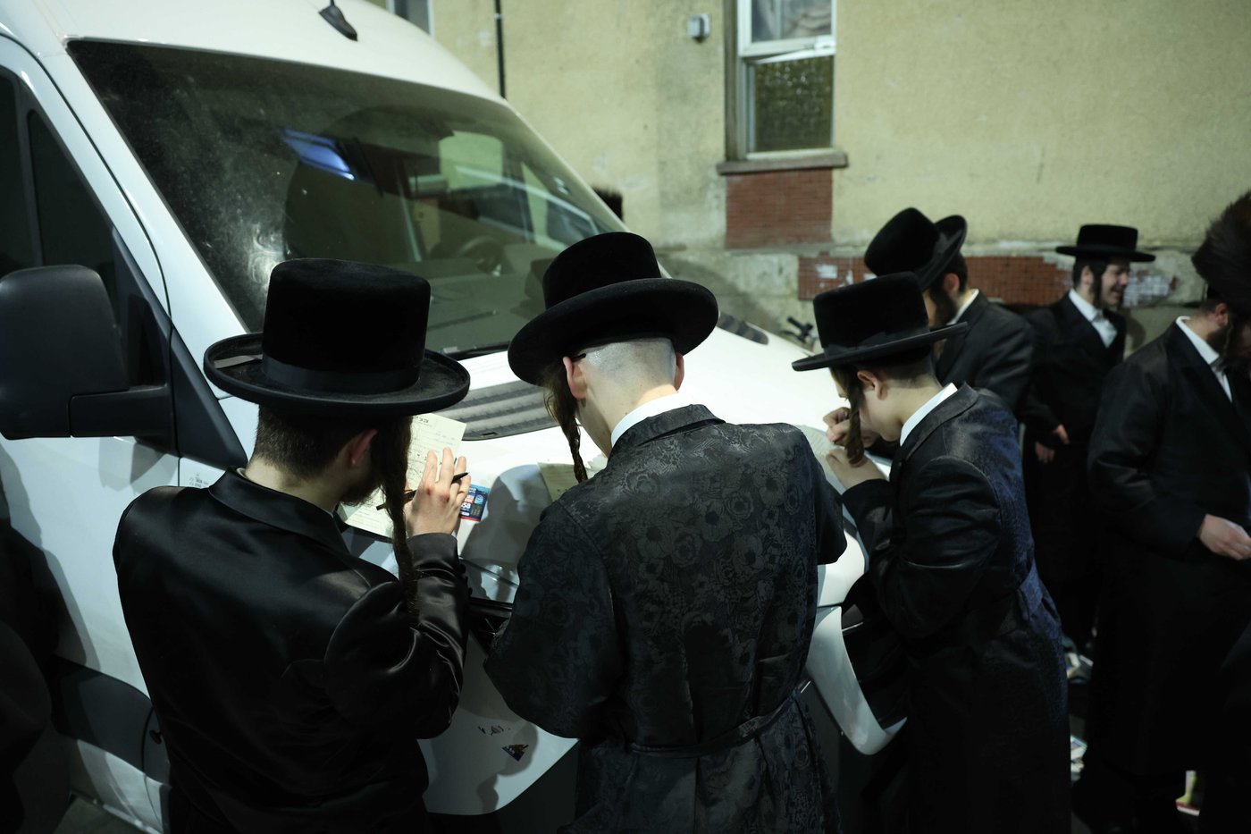 כינוס נגד פגעי הטכנולוגיה ע"י הגה"צ רבי צבי מאיר זילברברג