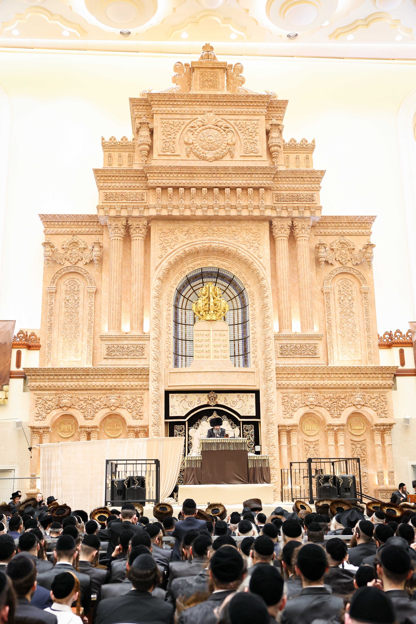 כינוס נגד פגעי הטכנולוגיה ע"י הגה"צ רבי צבי מאיר זילברברג