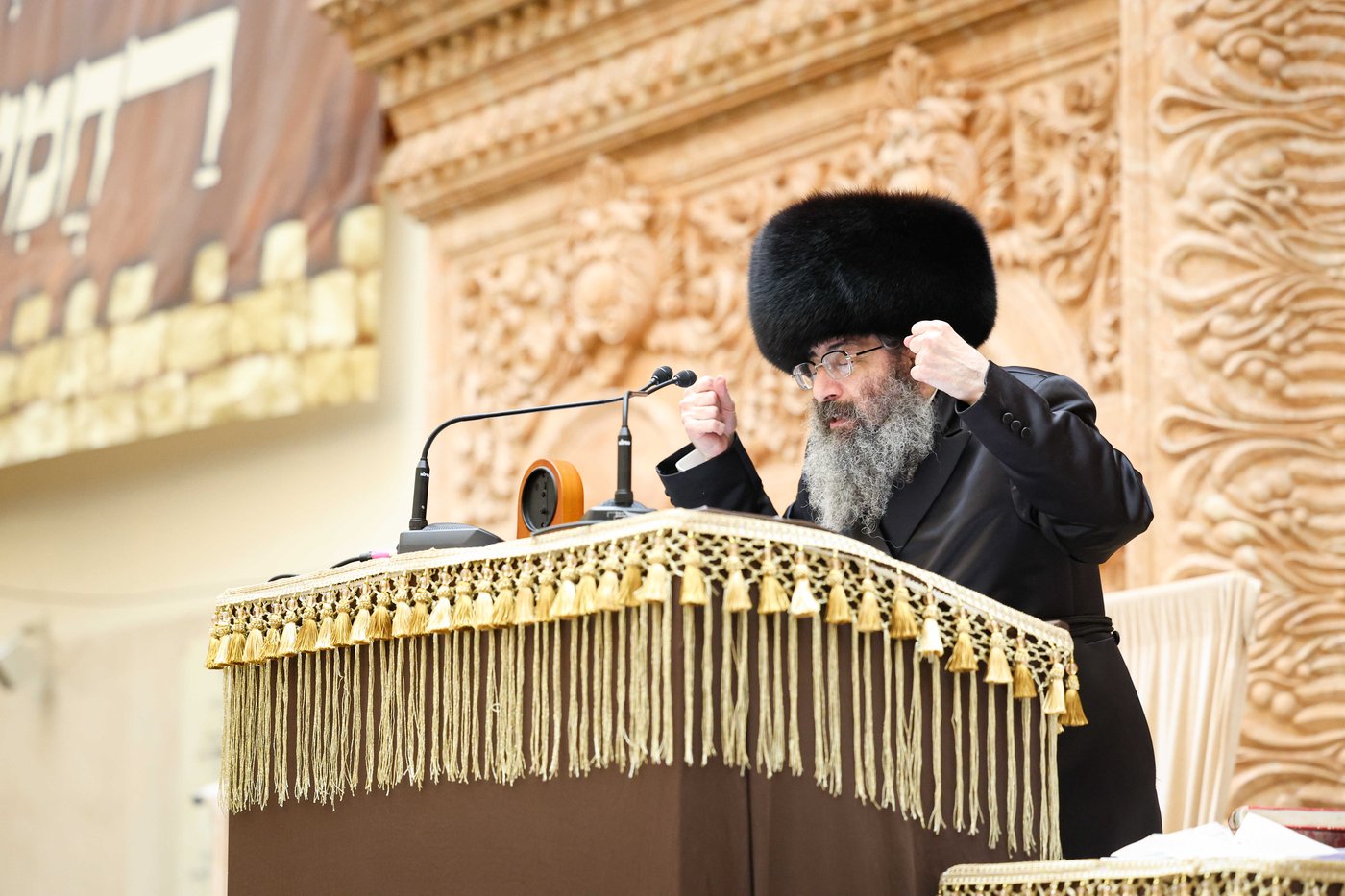 כינוס נגד פגעי הטכנולוגיה ע"י הגה"צ רבי צבי מאיר זילברברג