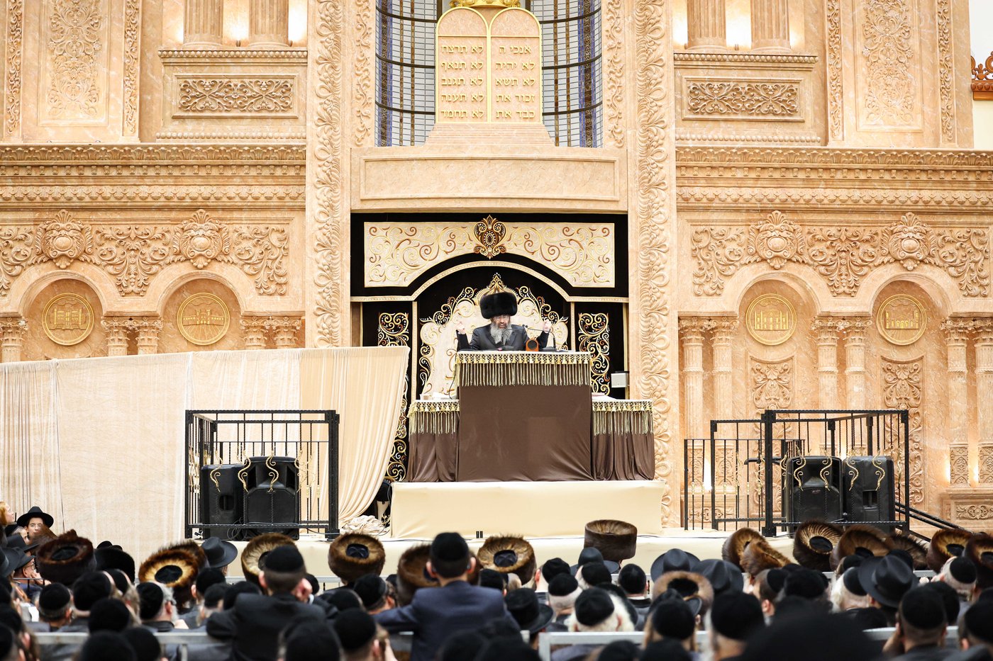 כינוס נגד פגעי הטכנולוגיה ע"י הגה"צ רבי צבי מאיר זילברברג