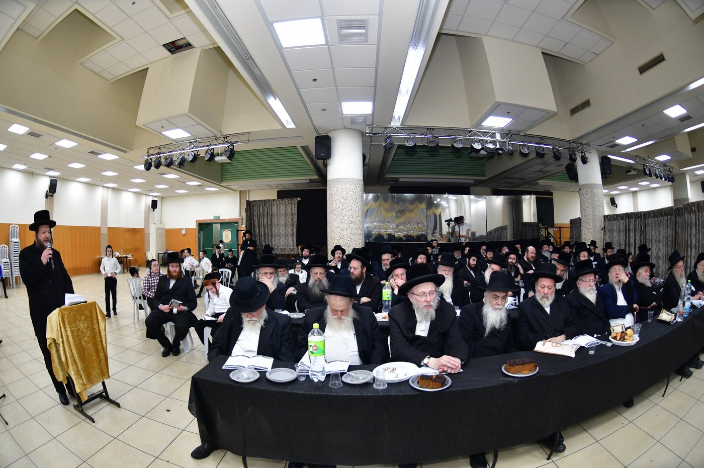 מסיבת חומש בת"ת סערט ויז'ניץ בב"ב