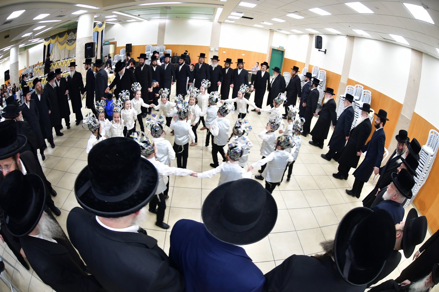 מסיבת חומש בת"ת סערט ויז'ניץ בב"ב