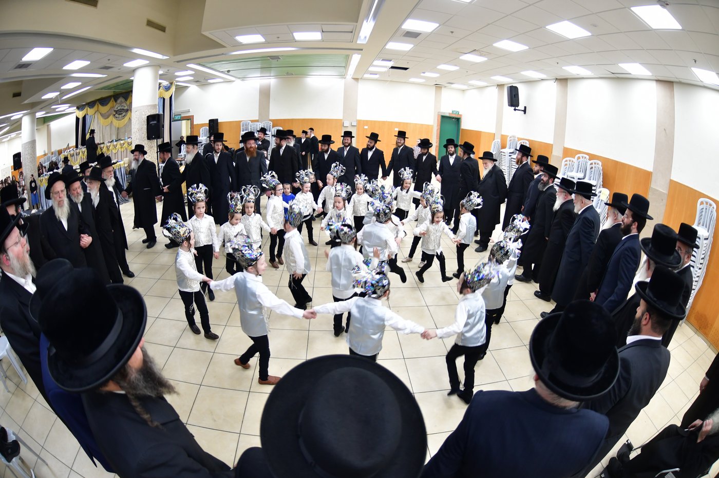 מסיבת חומש בת"ת סערט ויז'ניץ בב"ב