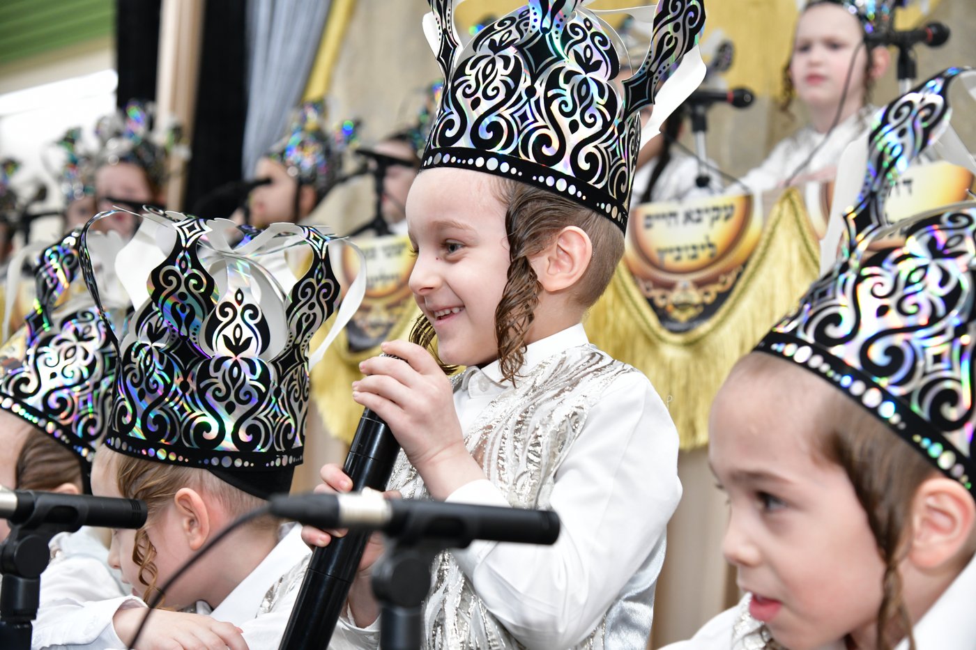 מסיבת חומש בת"ת סערט ויז'ניץ בב"ב