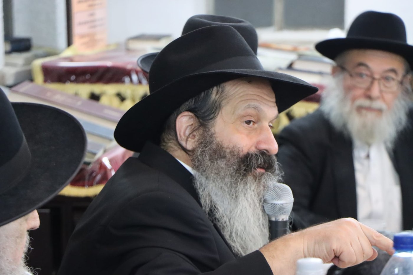 הרב שלום מרדכי רובשקין בהתוועדות י"ט כסלו