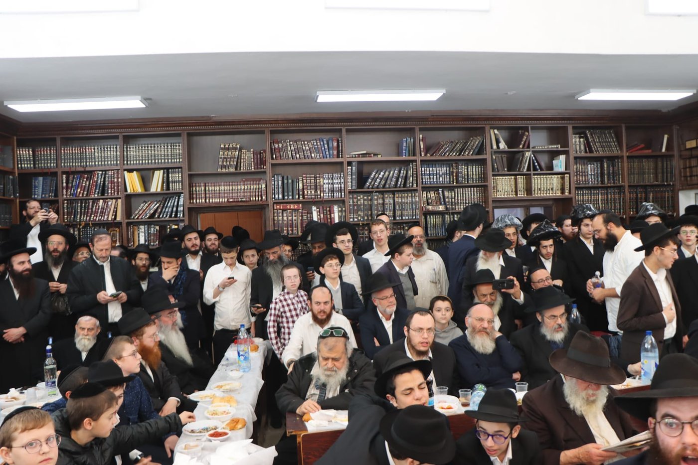 הרב שלום מרדכי רובשקין בהתוועדות י"ט כסלו