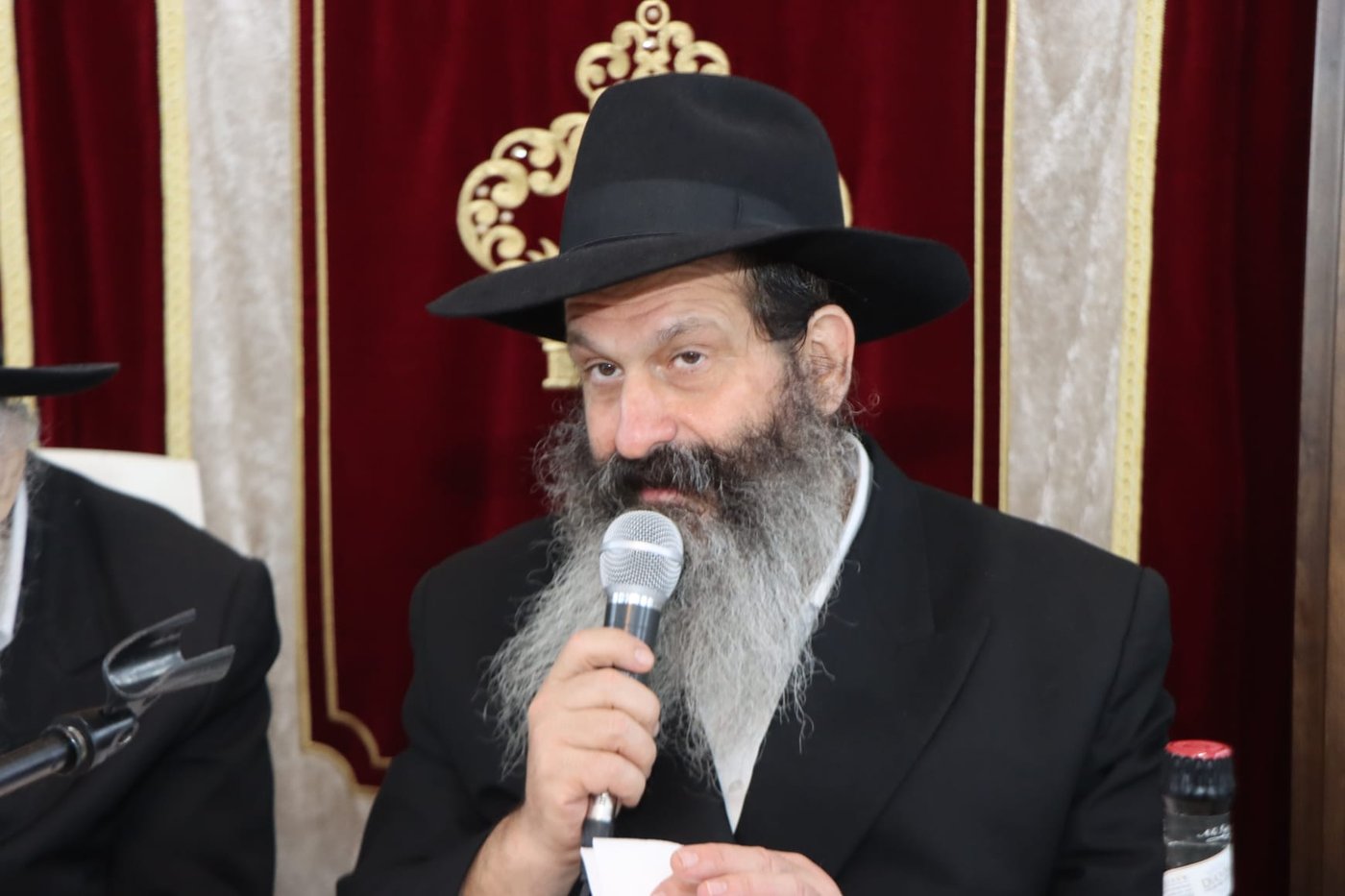 הרב שלום מרדכי רובשקין בהתוועדות י"ט כסלו