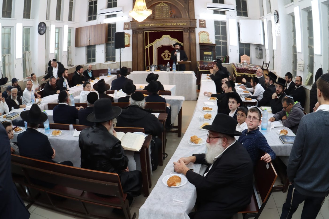 הרב שלום מרדכי רובשקין בהתוועדות י"ט כסלו