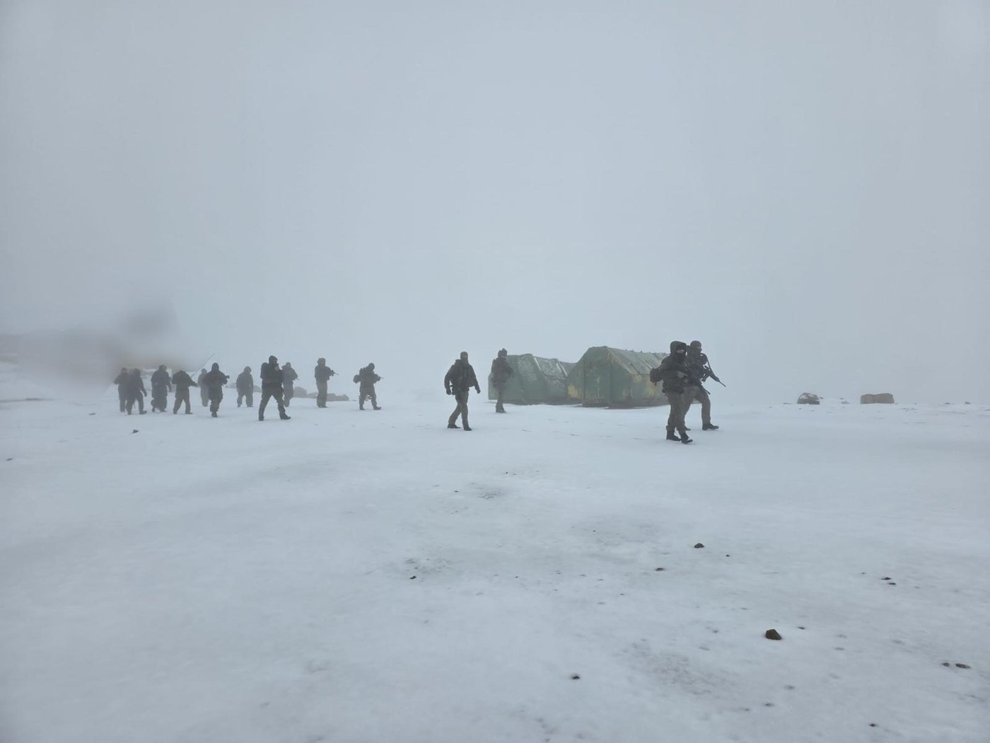 לוחמי חטיבת "ההרים" (810) בשלג בהר החרמון