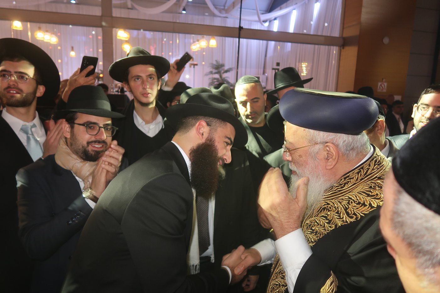 שמחת נישואי נכדי האדמו"רים רבי ברוך אבוחצירא ורבי יחיאל אבוחצירא