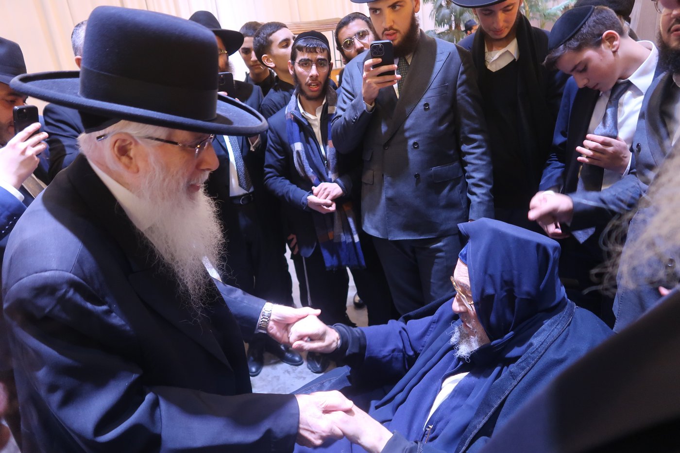 שמחת נישואי נכדי האדמו"רים רבי ברוך אבוחצירא ורבי יחיאל אבוחצירא