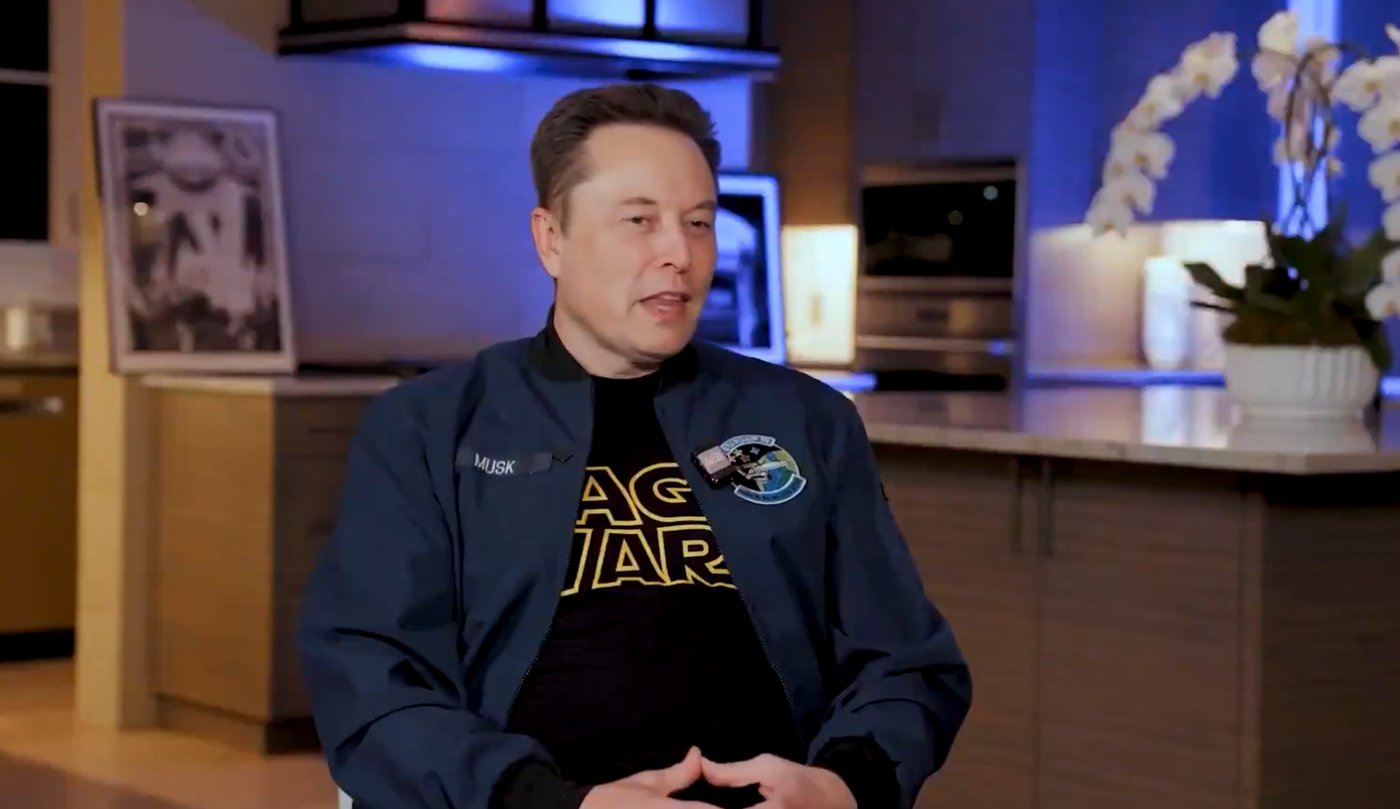 מאסק בפודקאסט