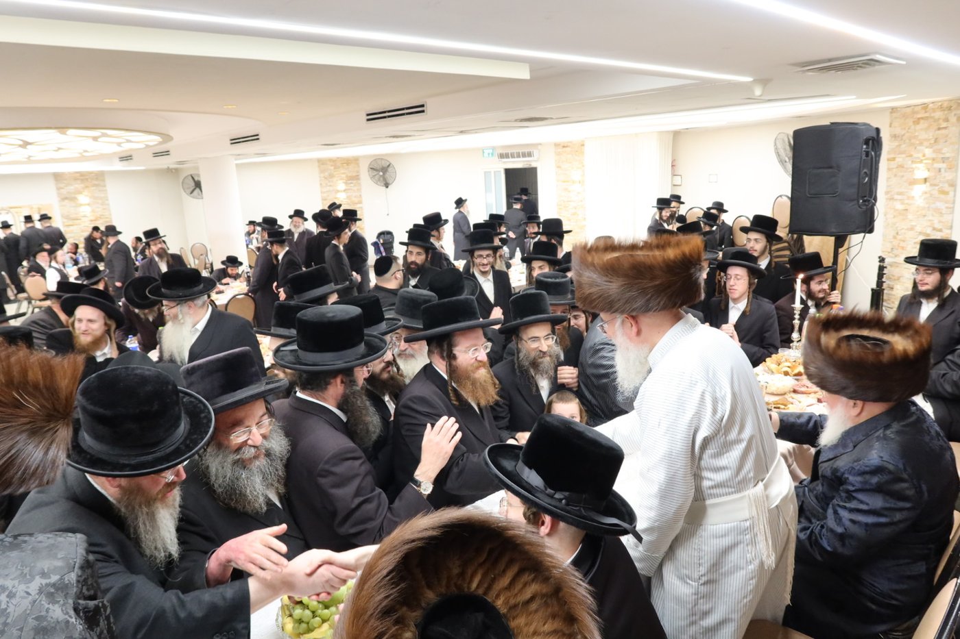 בשמחת האירוסין