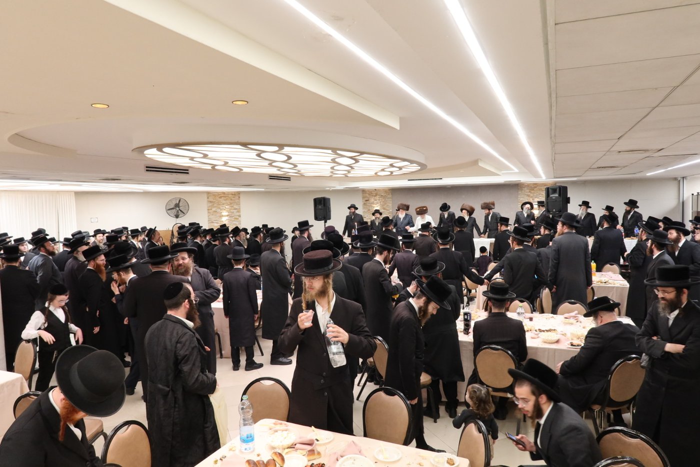 בשמחת האירוסין