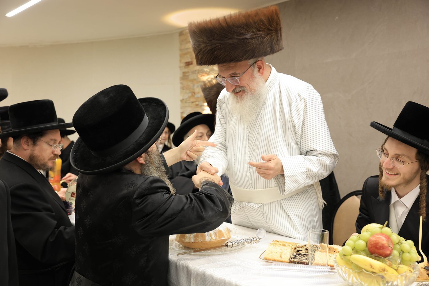 בשמחת האירוסין