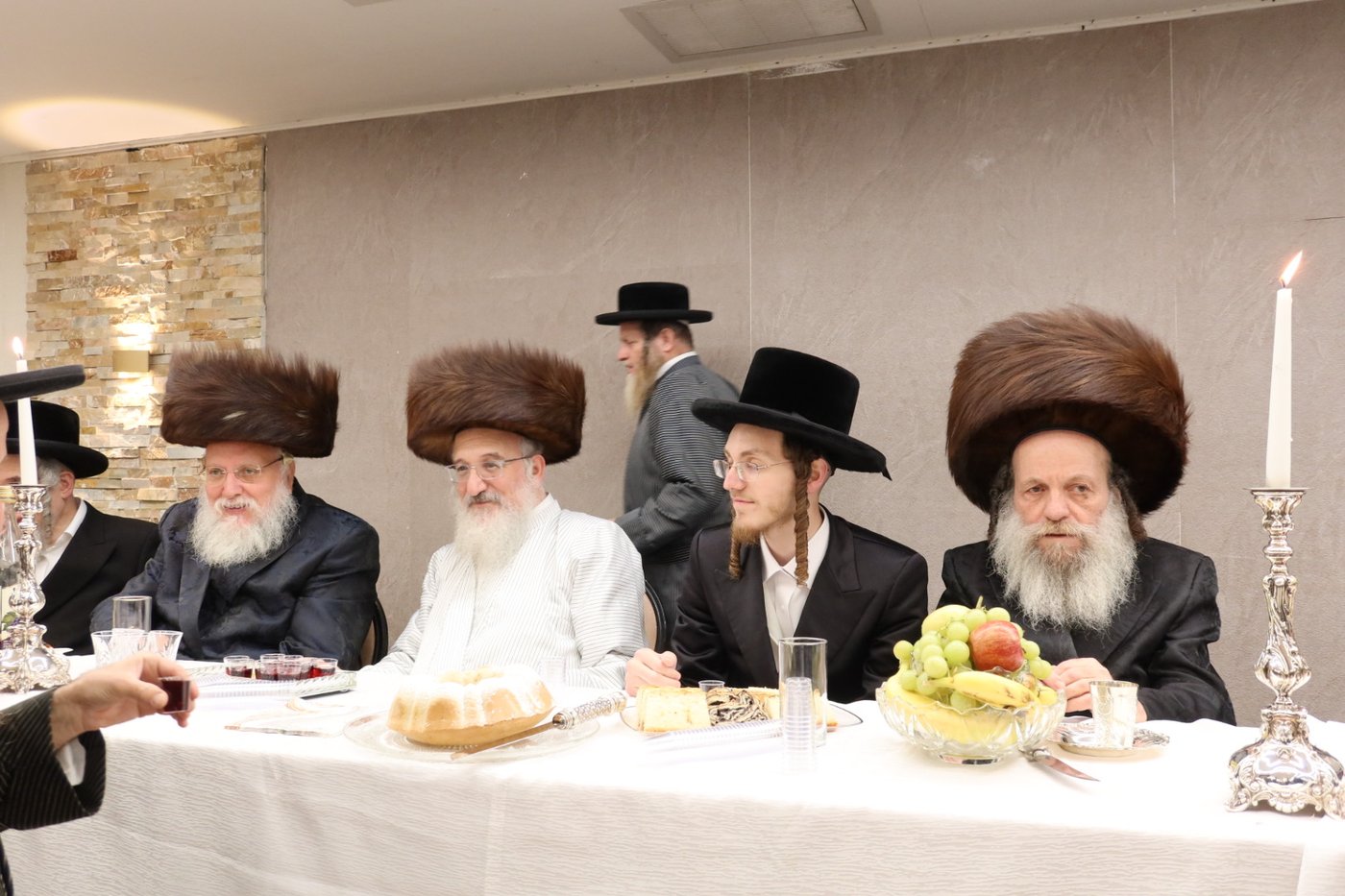 בשמחת האירוסין