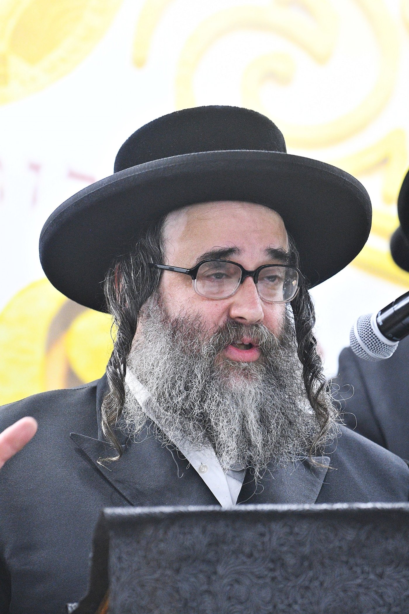 הגה"צ רבי חיים צבי טייטלבוים אב"ד סאטמר ירושלים נואם