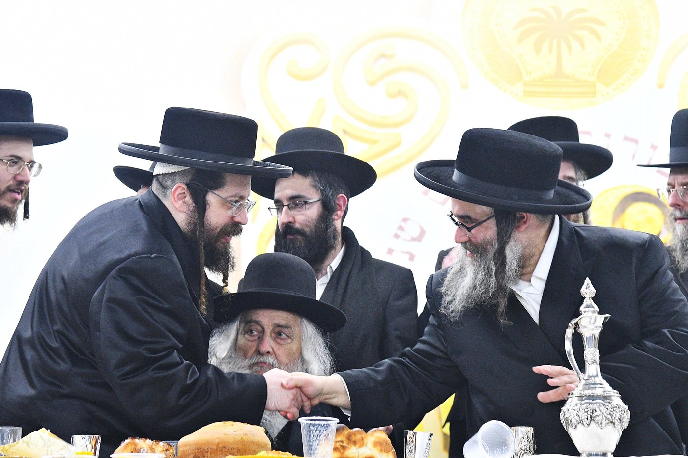 הגה"צ רבי בעריש קאהן במעמד