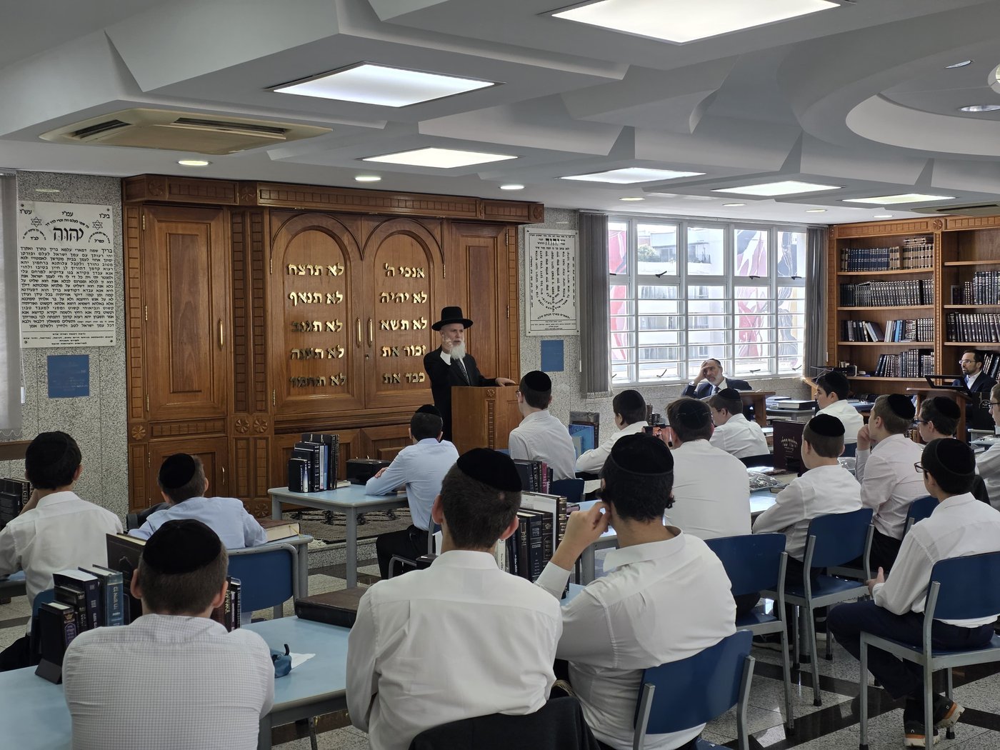 הגאון רבי זמיר כהן במסע חיזוק ברחבי ברזיל וארה"ב