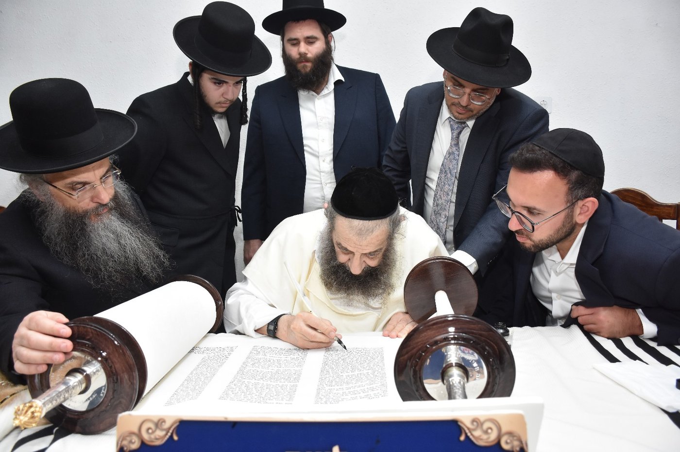 מעמד הכנסת ספר התורה של זק"א ת"א