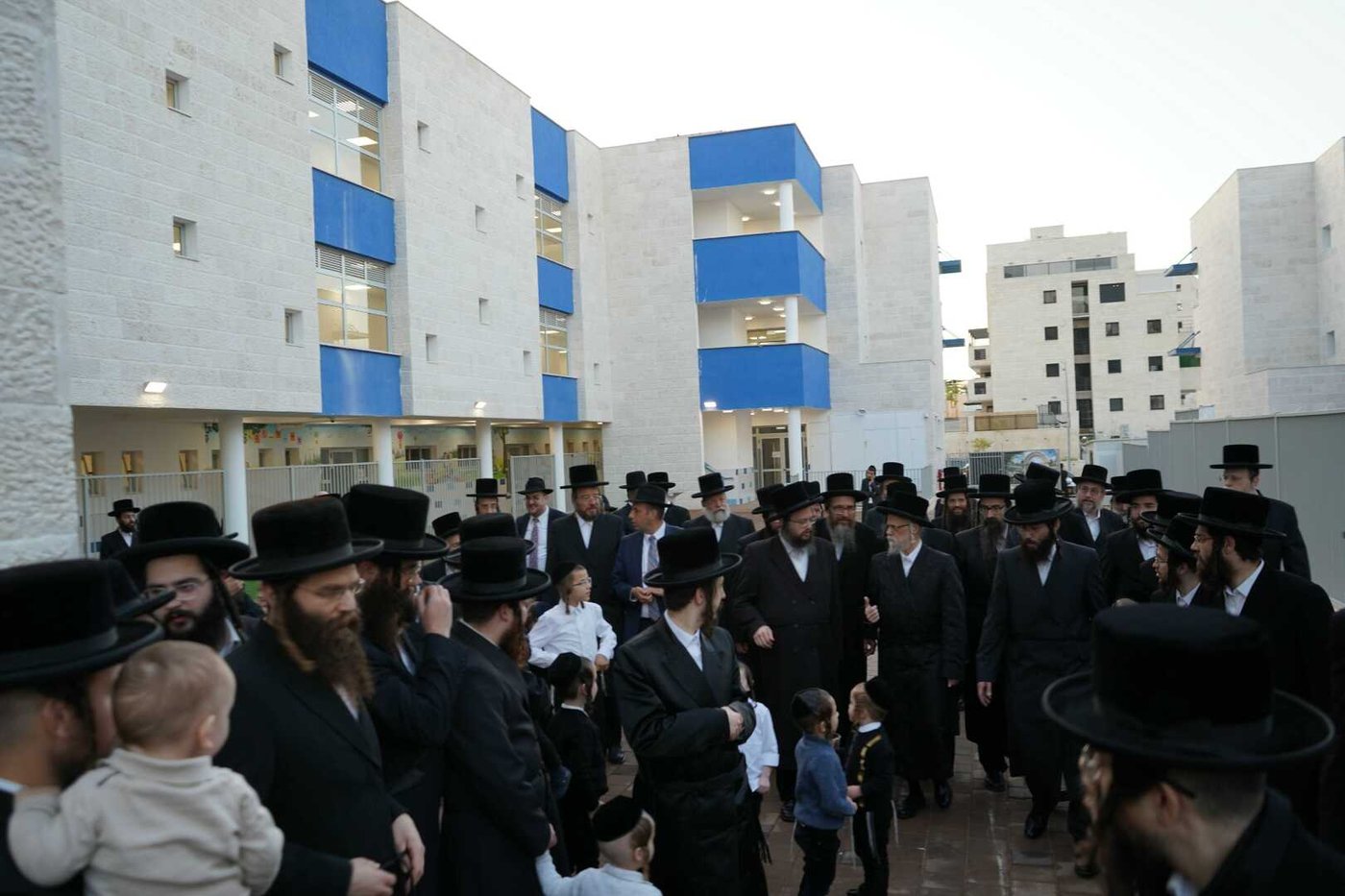 חנוכת הבית לת"ת סערט ויז'ניץ בבית שמש