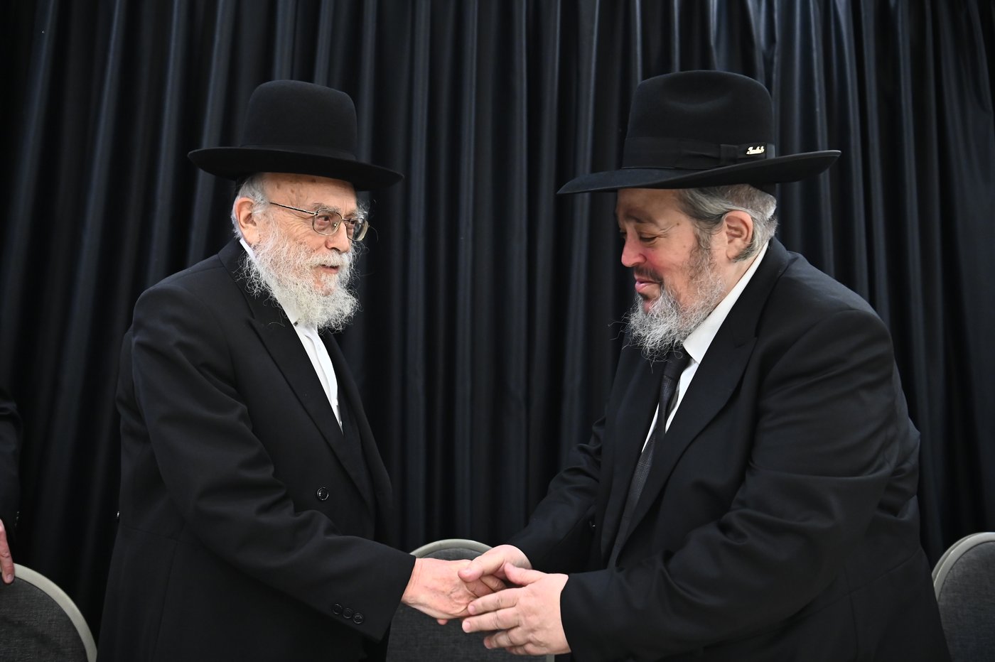 שמחת נישואי בנו של הרב יצחק קורלנסקי עם נכדת רבי שריאל רוזנברג