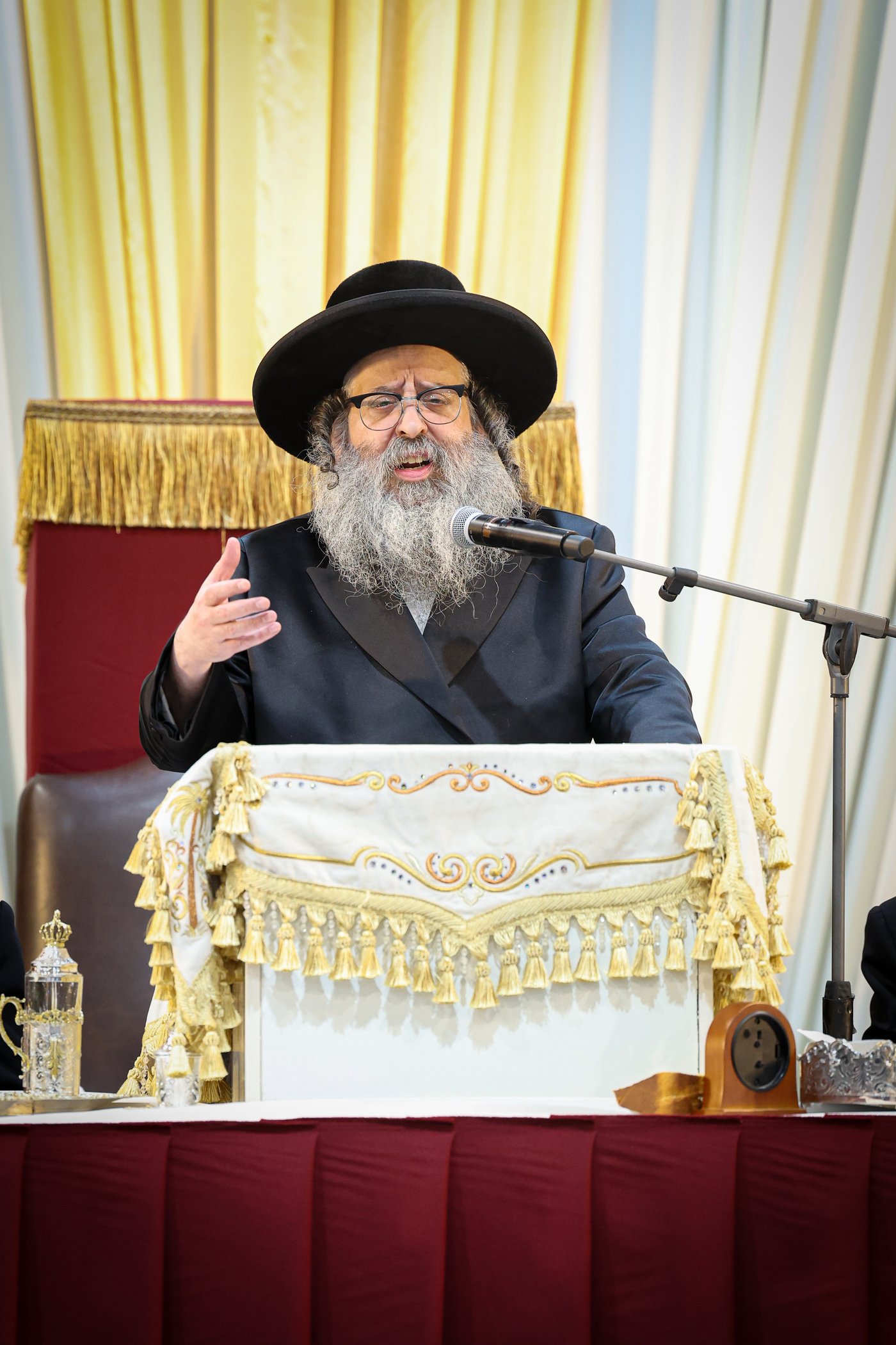 כ"א כסלו אצל הגה"צ רבי חיים צבי מייזליש