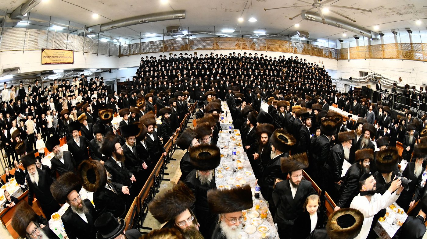 שמחת בית מכנובקא בעלזא - ערלוי - שידלובצא