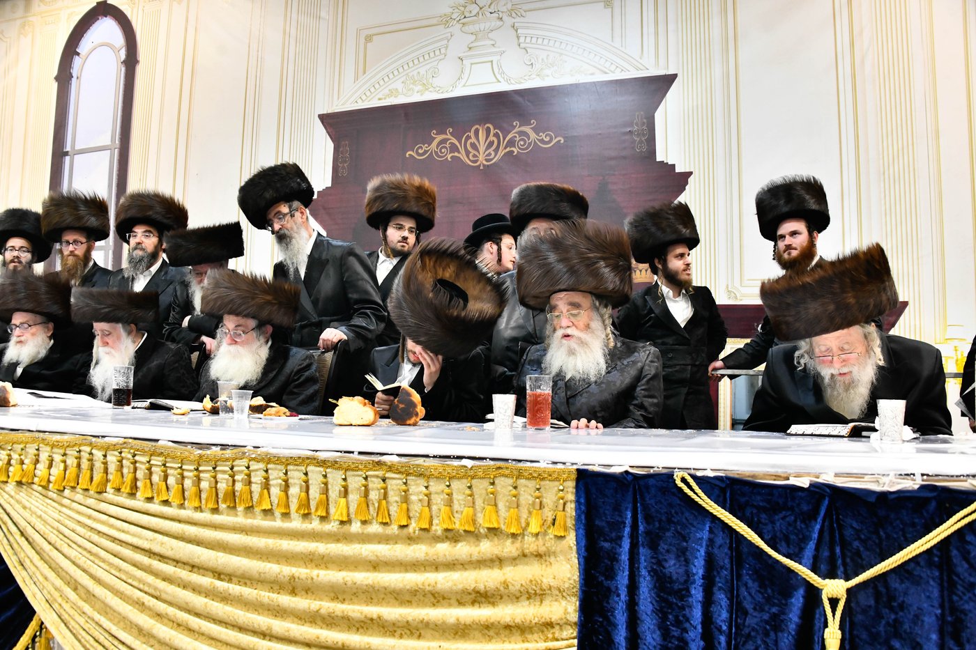 שמחת בית מכנובקא בעלזא - ערלוי - שידלובצא