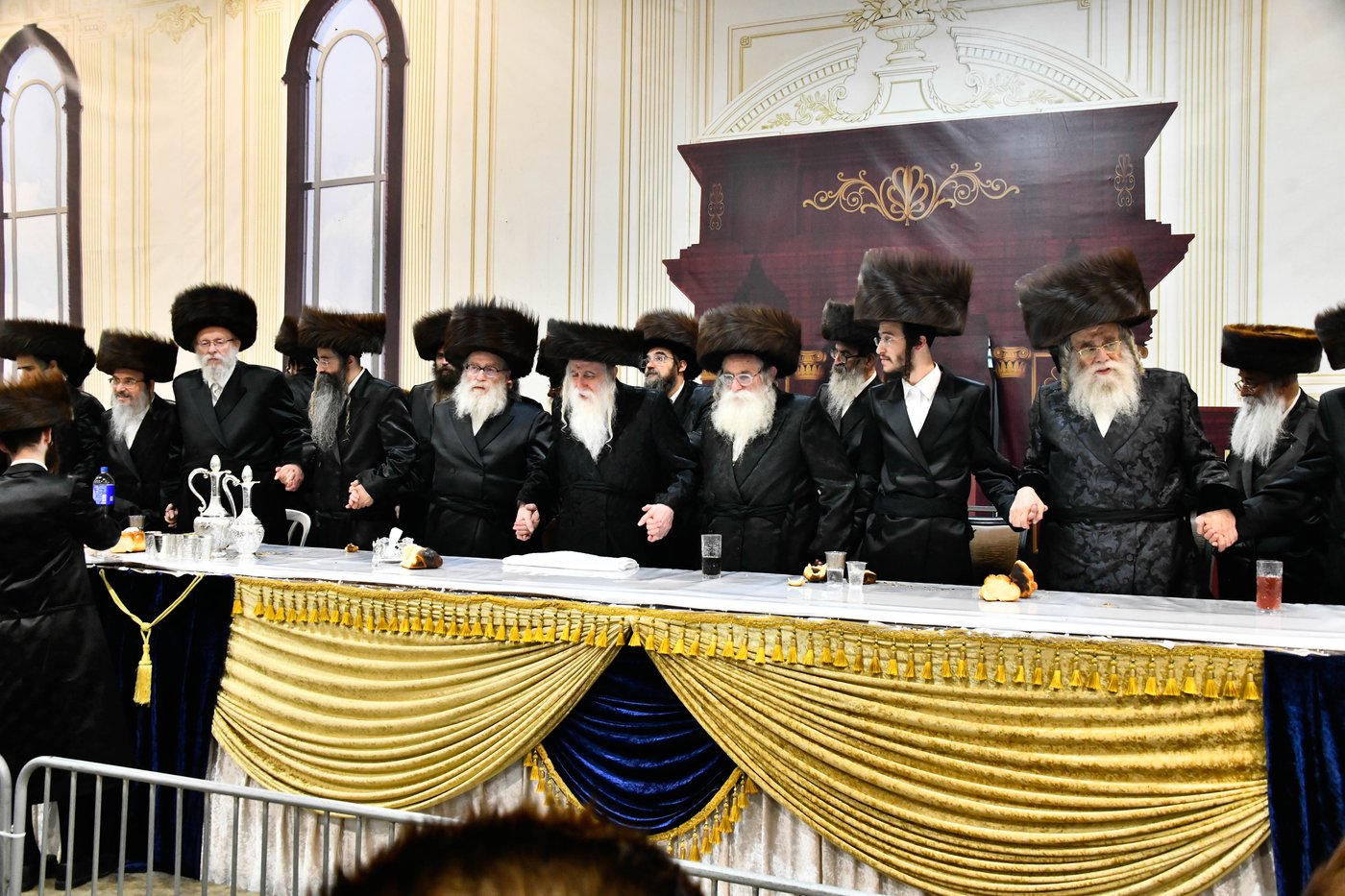 שמחת בית מכנובקא בעלזא - ערלוי - שידלובצא