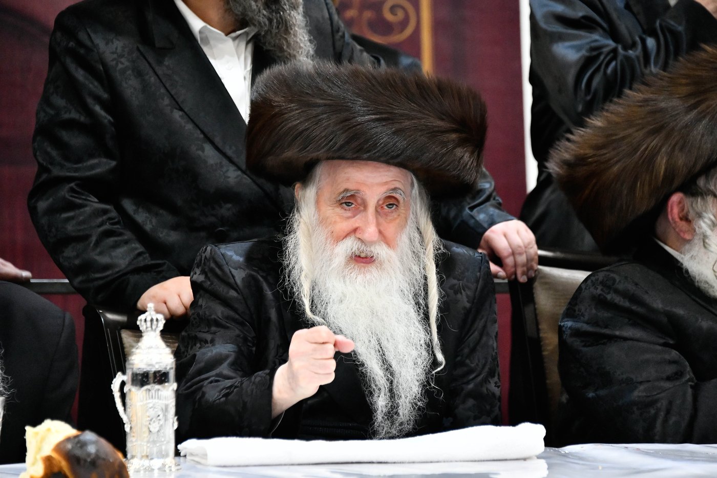 שמחת בית מכנובקא בעלזא - ערלוי - שידלובצא