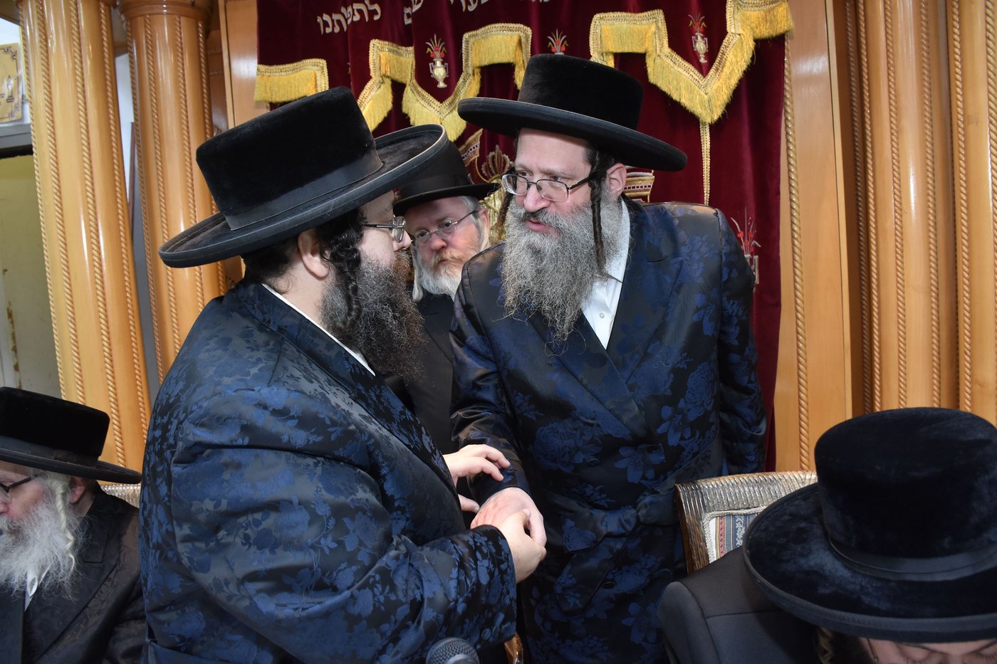 הילולא קדישא בצאנז ז'מיגרד 