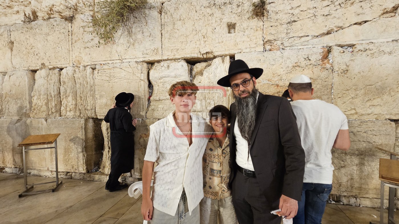 יגל יעקב בכותל המערבי