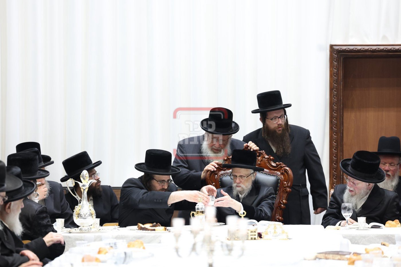 הילולא קדישא בסערט ויז'ניץ