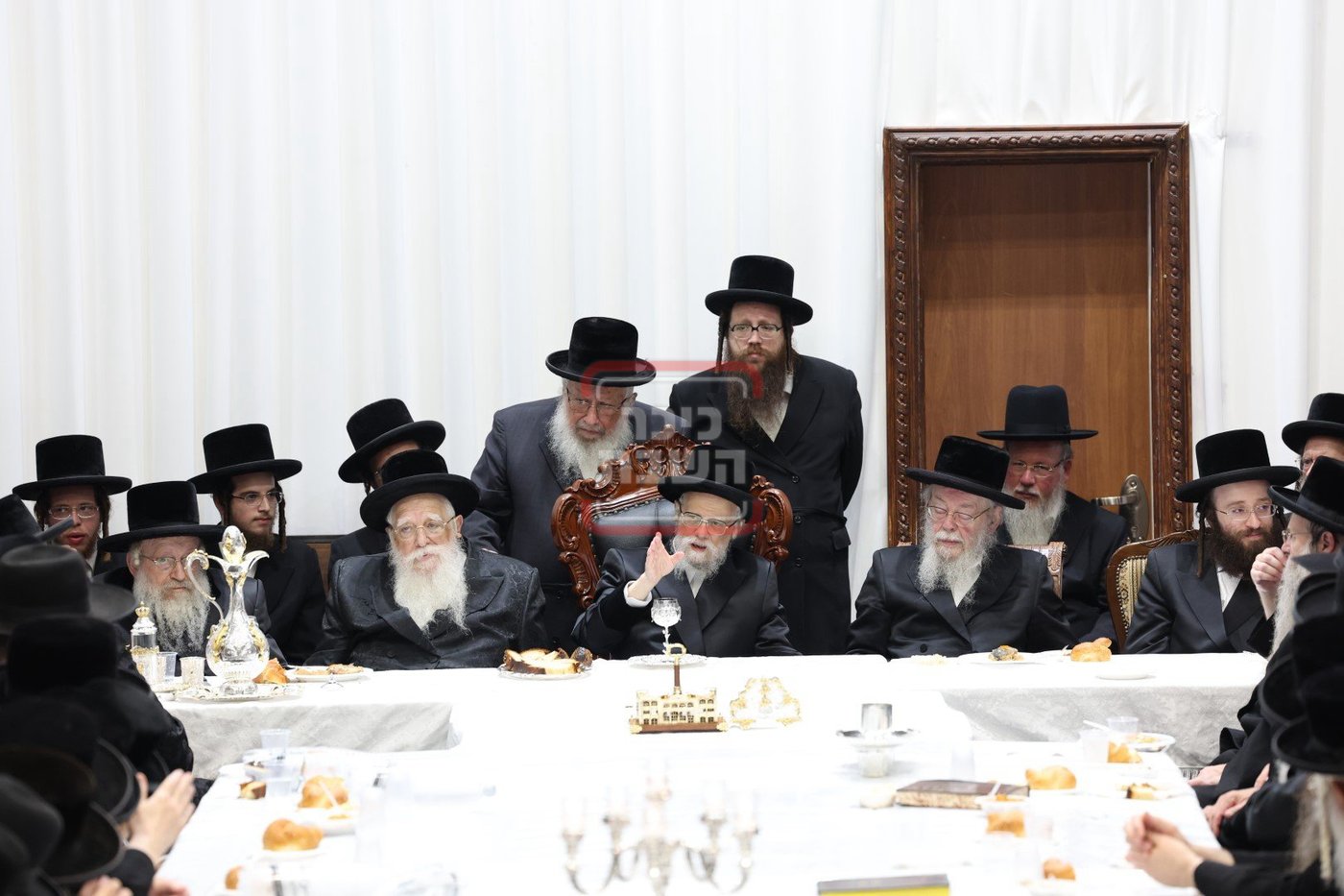 הילולא קדישא בסערט ויז'ניץ
